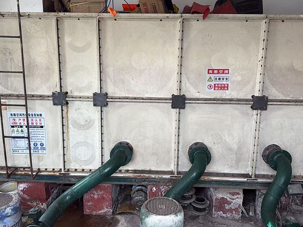 玻璃钢SMC模压水箱  玻璃钢消防水箱  玻璃钢人防水箱  玻璃钢组合水箱