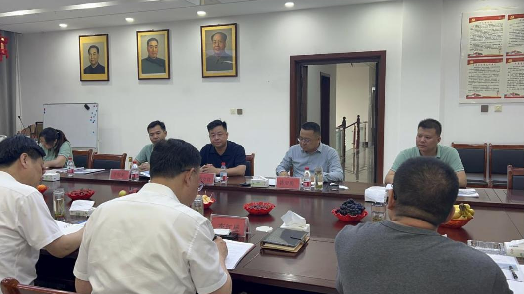 枣强县政协主席李红星开发区常务 副主任李永峰、自然资源局局长商金山、建设银行行长谷红 英一行莅临河北盛宝环保设备有限公司开展调研指导